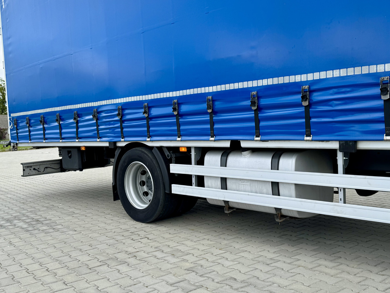 Curtainsider truck DAF CF 320 / FIRANKA / 24 EUROPALETY / SYPIALKA / AUTOMAT / KLIMA POSTOJOWA / 2017 ROK: picture 19