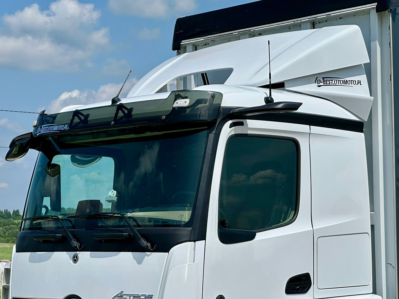 Curtainsider truck MERCEDES-BENZ ACTROS 1833 / FIRANKA / WINDA / 18 PALET / AUTOMAT / 310 TYS KM / DUŻY SILNIK / 2020 ROK / SYPIALKA: picture 9