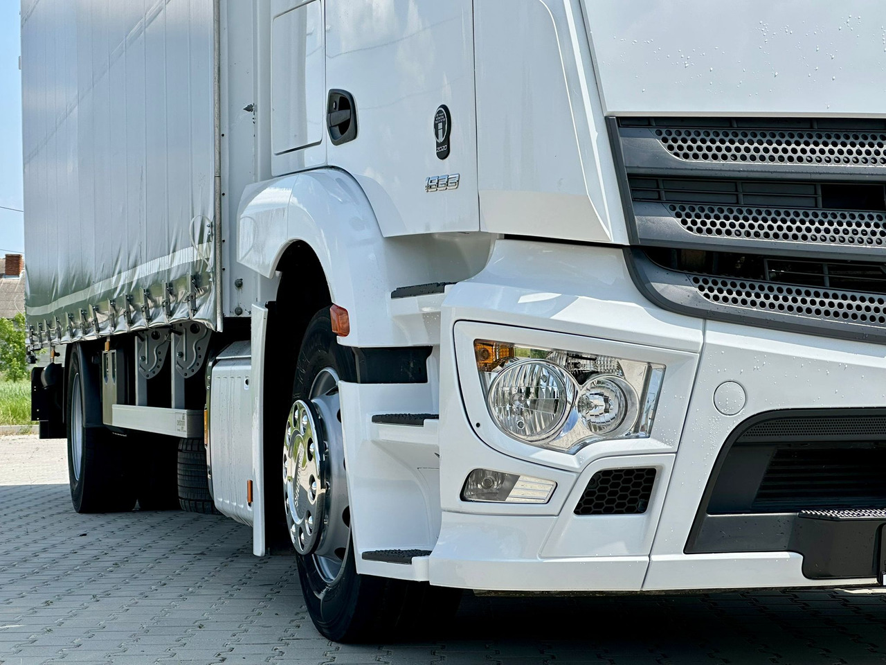 Curtainsider truck MERCEDES-BENZ ACTROS 1833 / FIRANKA / WINDA / 18 PALET / AUTOMAT / 310 TYS KM / DUŻY SILNIK / 2020 ROK / SYPIALKA: picture 18