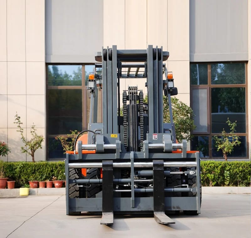 Müller Machinery MFD 70 - Diesel forklift: picture 1 Müller Machinery MFD 70 - Diesel forklift: picture 1