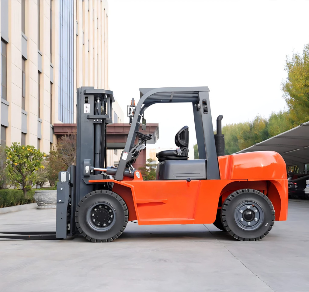 Müller Machinery MFD 70 - Diesel forklift: picture 5 Müller Machinery MFD 70 - Diesel forklift: picture 5