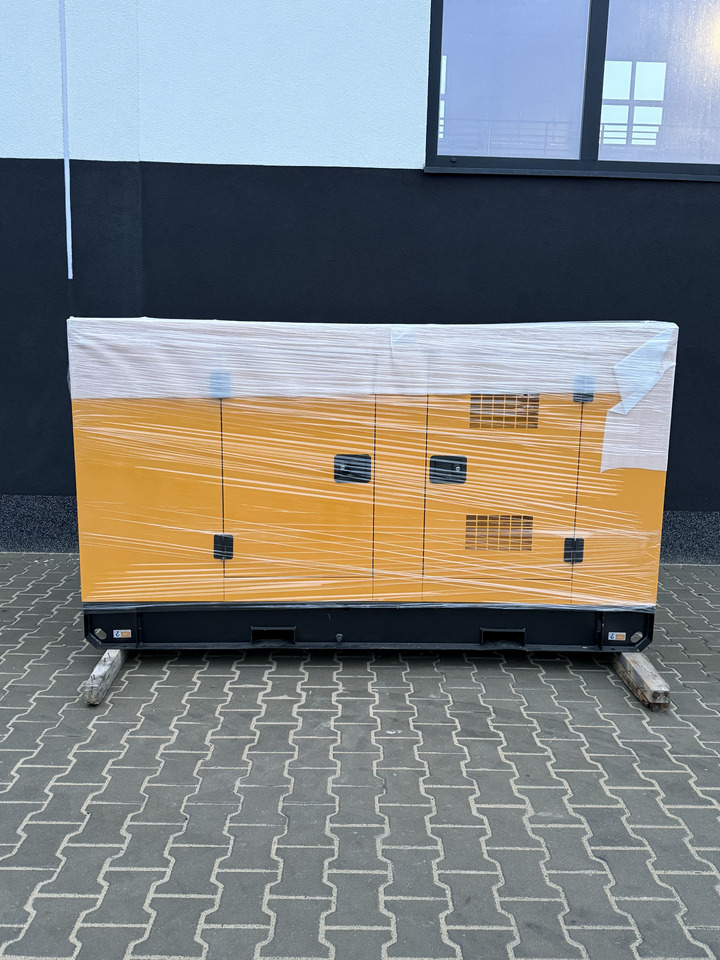 PERKINS 20 kVA / 16 kW - Generator set: picture 1 PERKINS 20 kVA / 16 kW - Generator set: picture 1