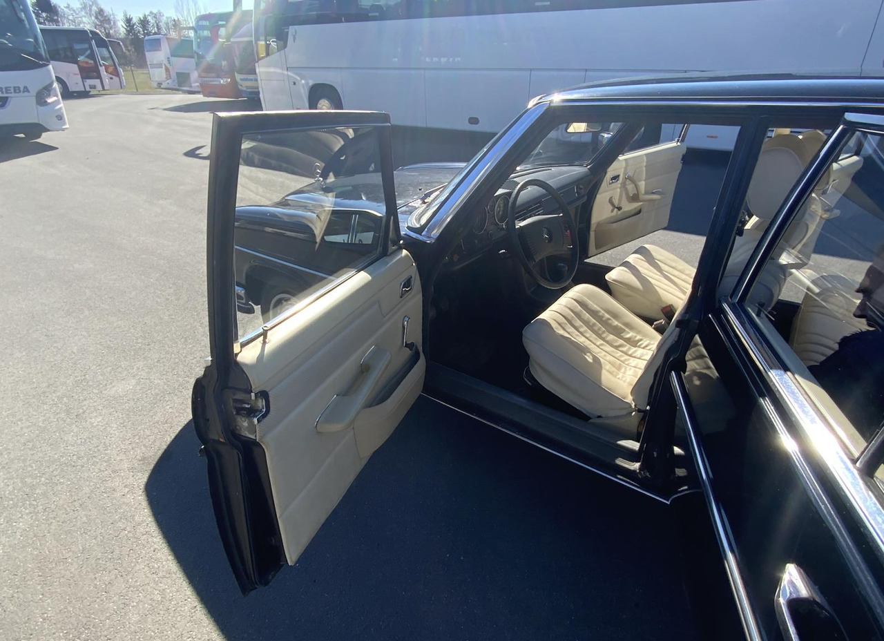 Car Mercedes-Benz 200 D/8: picture 8
