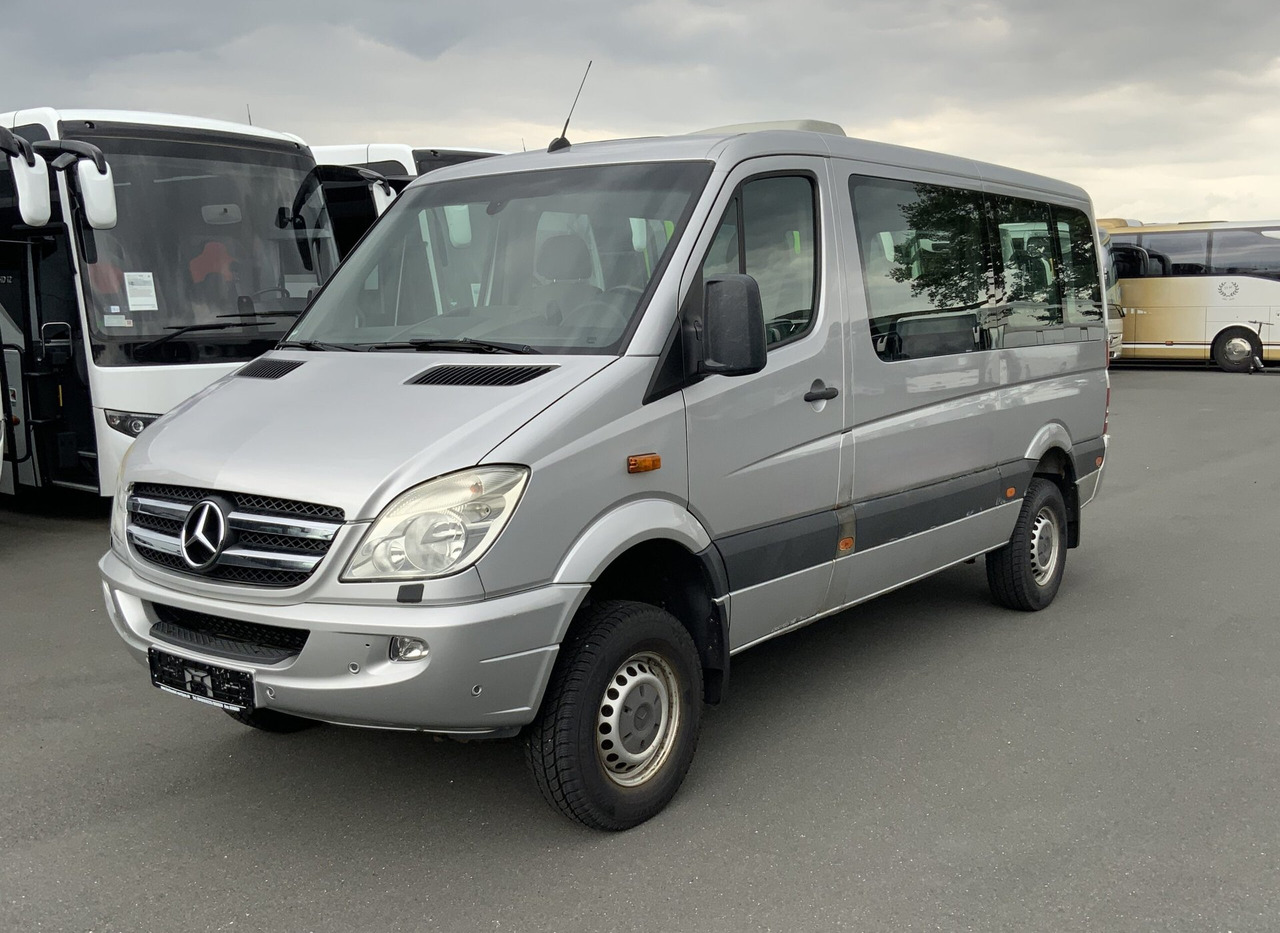 Mercedes-Benz 315 CDI Sprinter - Minibus, Passenger van: picture 2 Mercedes-Benz 315 CDI Sprinter - Minibus, Passenger van: picture 2