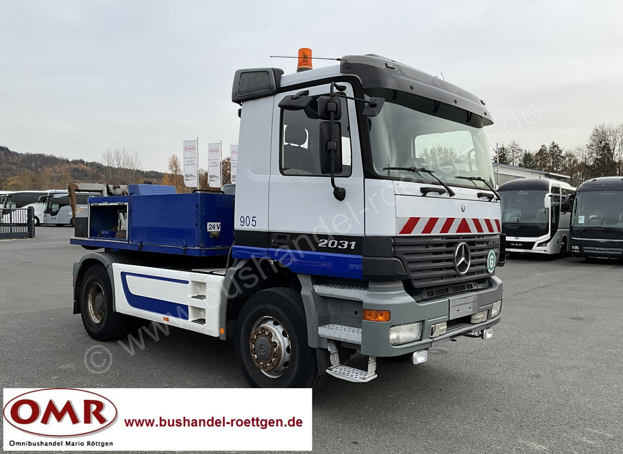 Mercedes-Benz Actros 2031 Abschlepper - Tow truck: picture 1 Mercedes-Benz Actros 2031 Abschlepper - Tow truck: picture 1