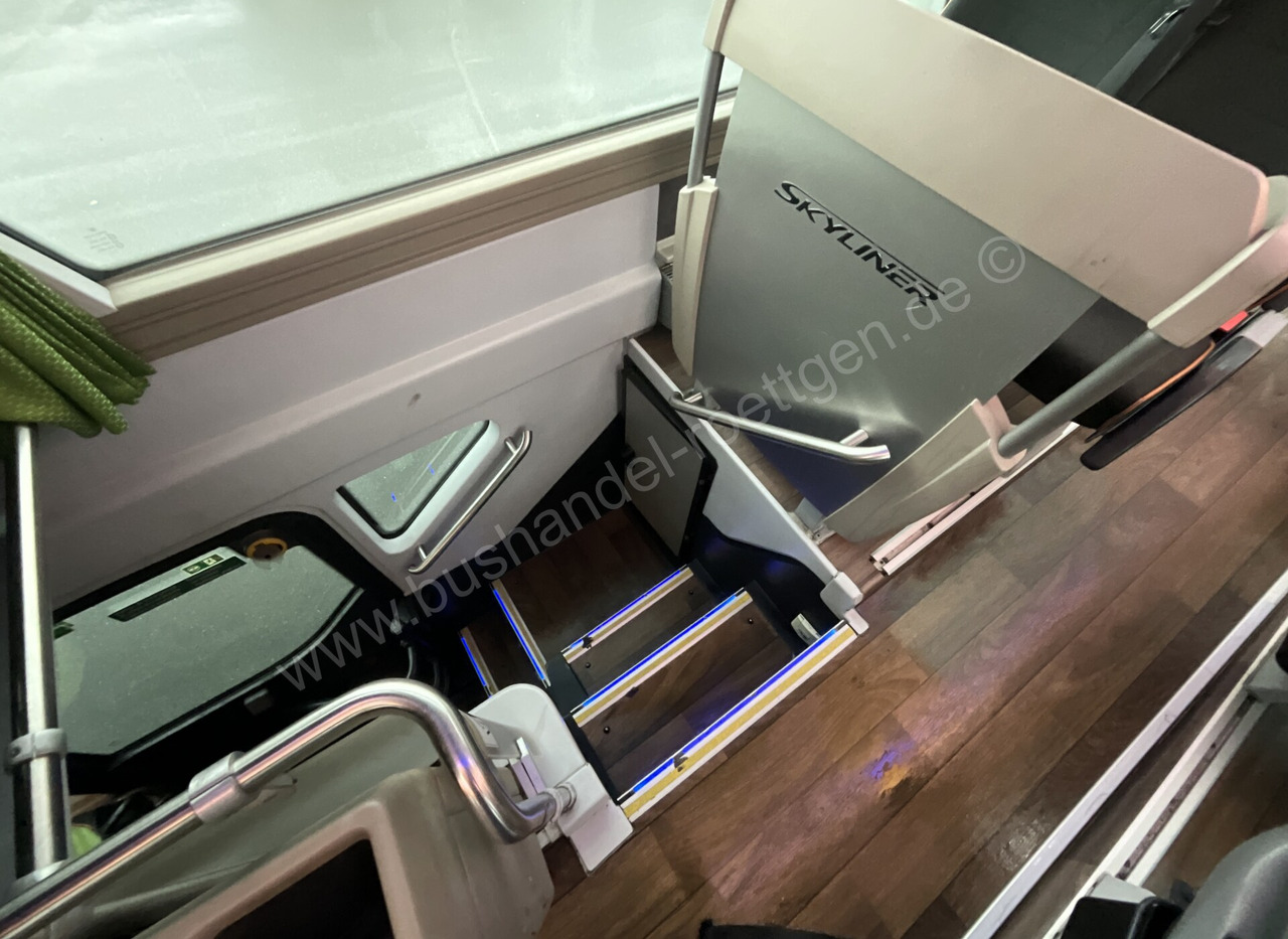 Leasing of Neoplan Skyliner L Neoplan Skyliner L: picture 17 Leasing of Neoplan Skyliner L Neoplan Skyliner L: picture 17