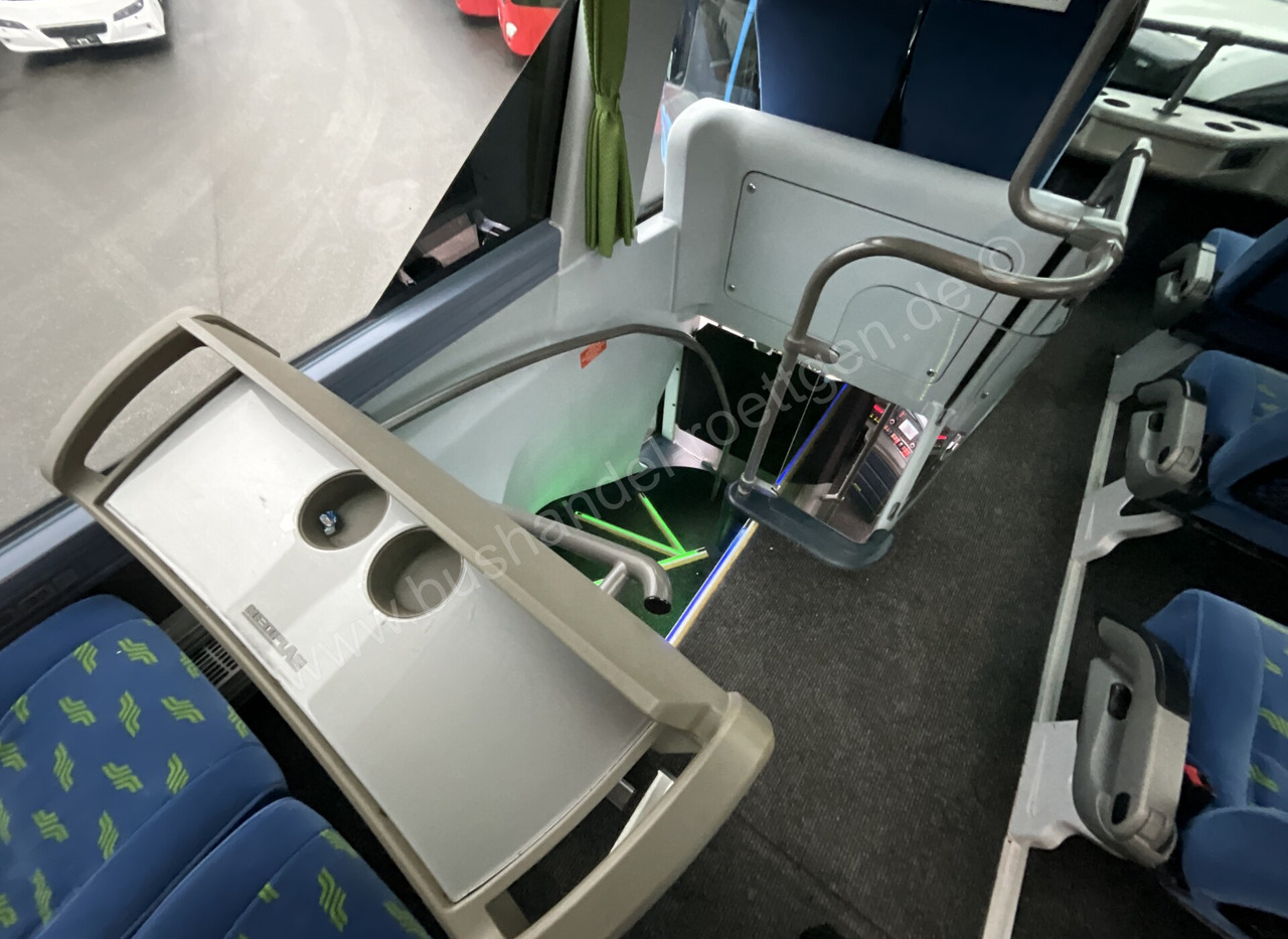 Double-decker bus Neoplan Skyliner L P06: picture 25