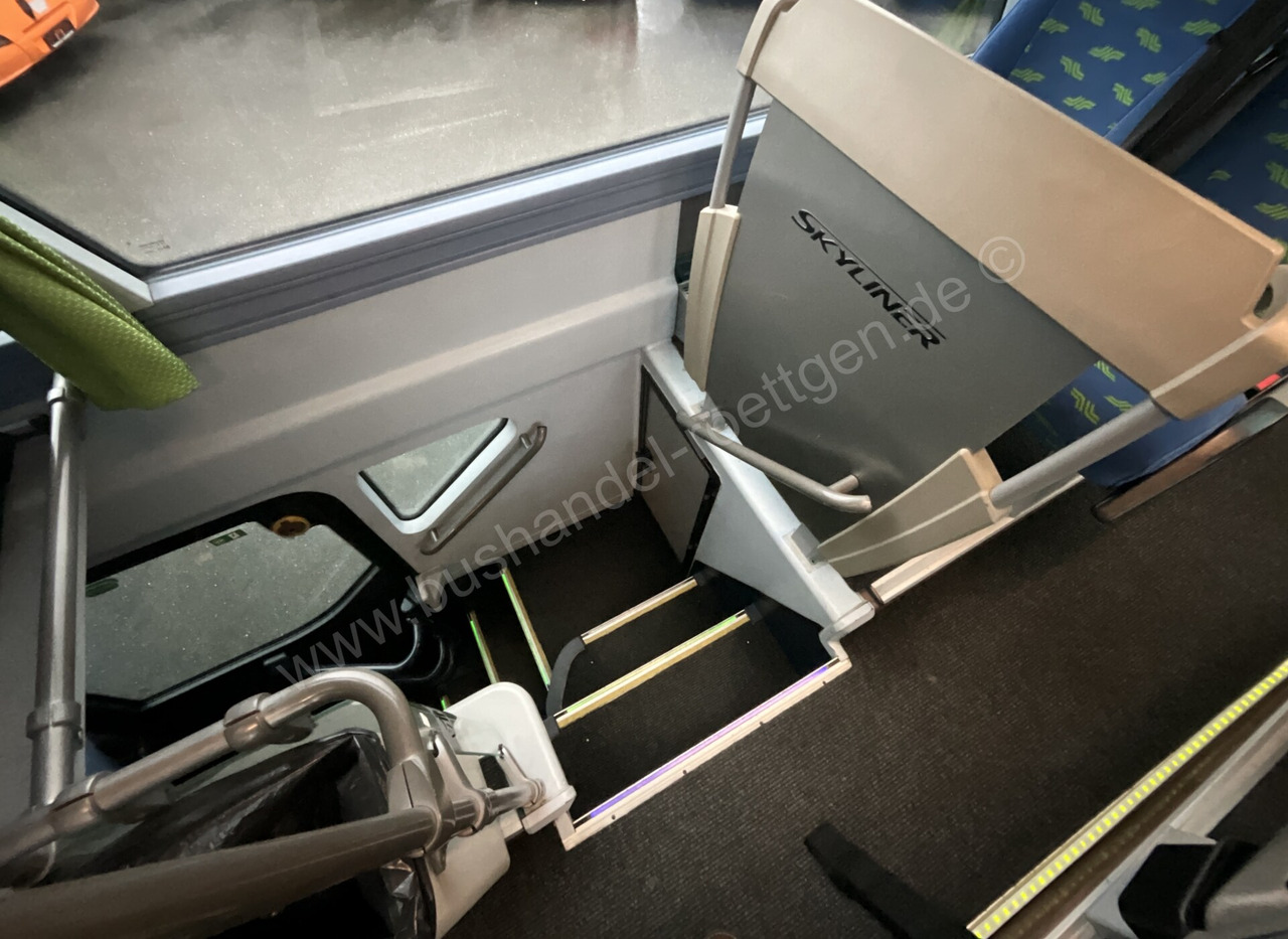 Double-decker bus Neoplan Skyliner L P06: picture 20