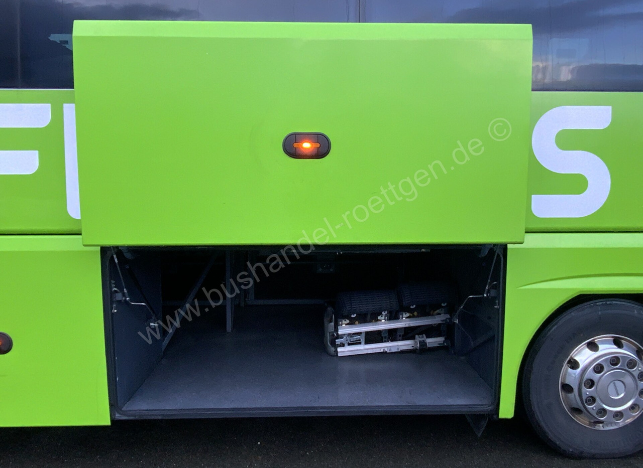 Neoplan Tourliner L - Coach: picture 5 Neoplan Tourliner L - Coach: picture 5