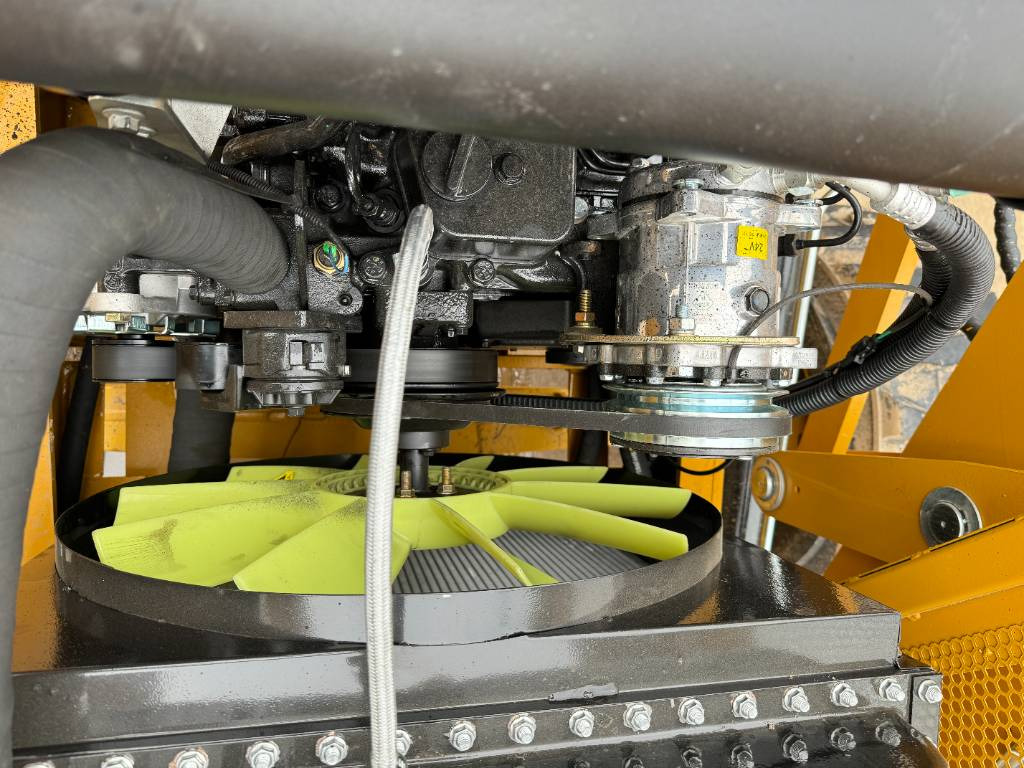 Leasing of  100% new CAT 420 F 100% new CAT 420 F: picture 20