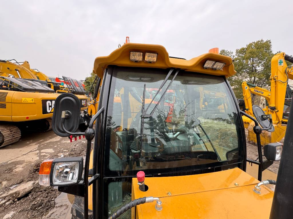 Leasing of  100% new CAT 420 F 100% new CAT 420 F: picture 17