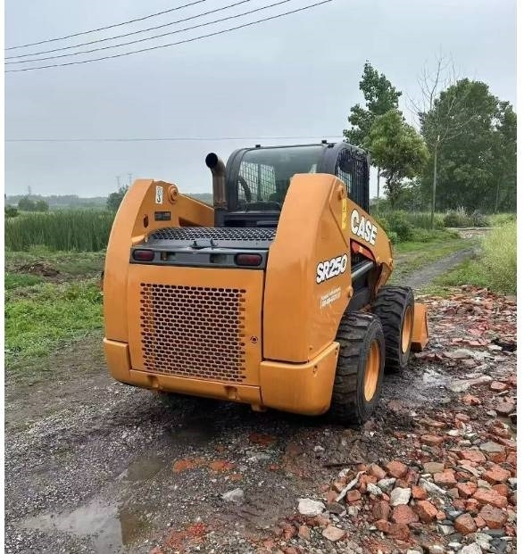 CASE SR 250 - Skid steer loader: picture 4 CASE SR 250 - Skid steer loader: picture 4