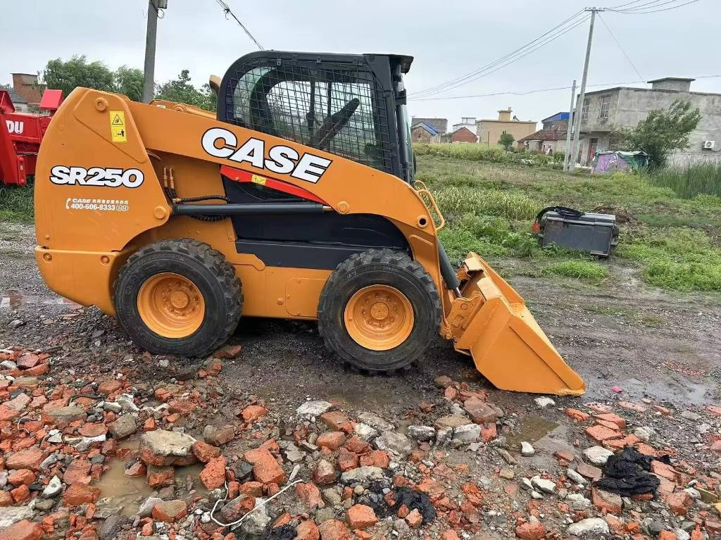 CASE SR 250 - Skid steer loader: picture 1 CASE SR 250 - Skid steer loader: picture 1
