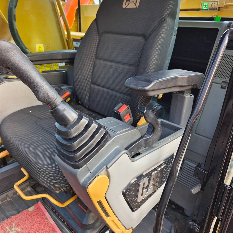 CAT 320GC - Crawler excavator: picture 4 CAT 320GC - Crawler excavator: picture 4