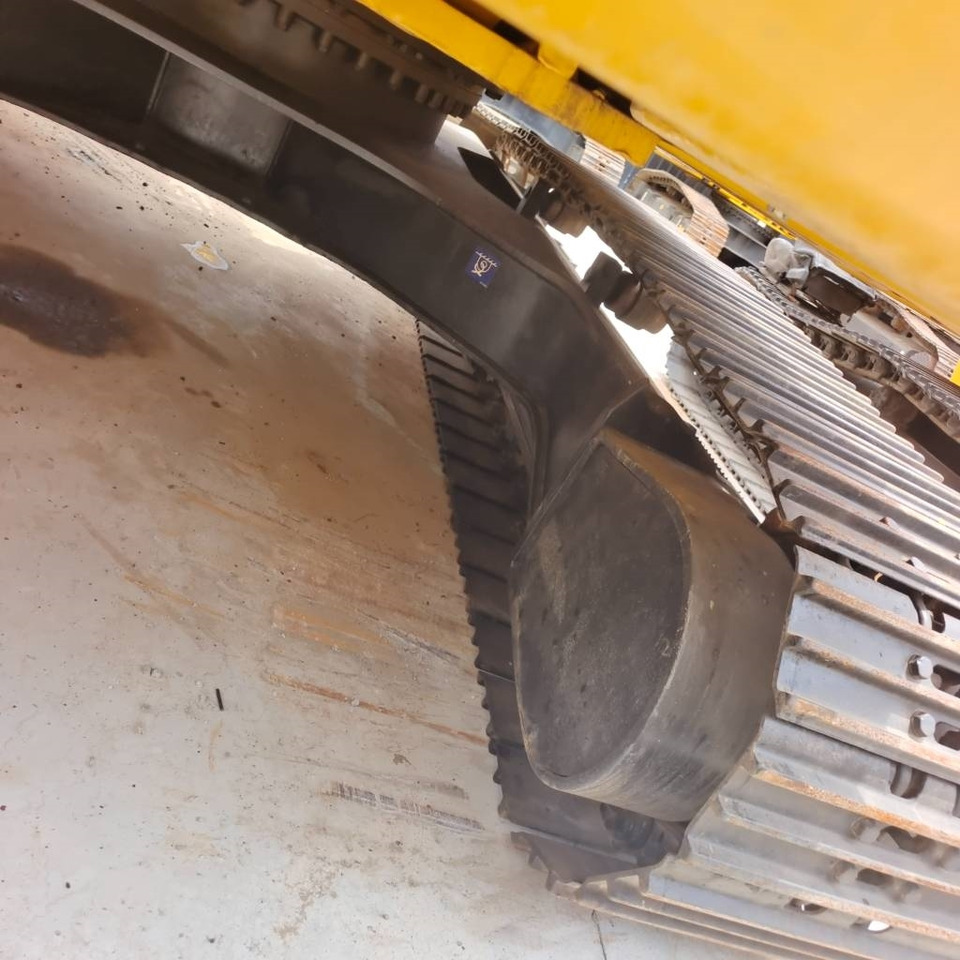 CAT 323 - Crawler excavator: picture 5 CAT 323 - Crawler excavator: picture 5