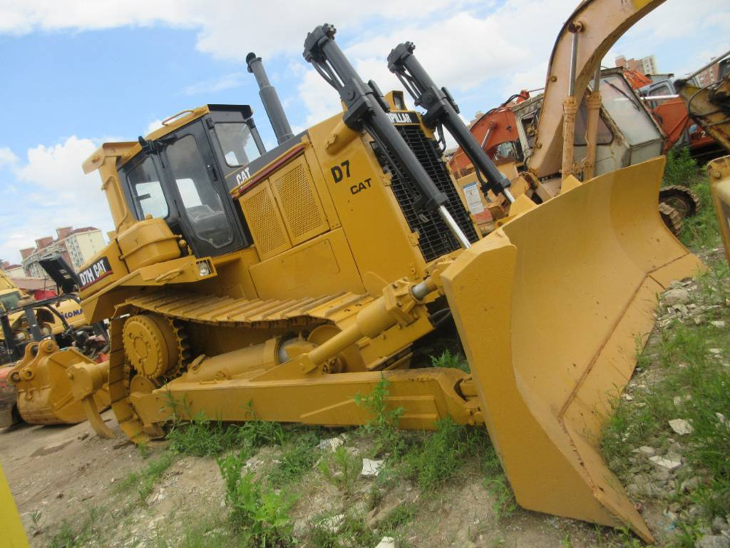 CAT D 7 H - Bulldozer: picture 2 CAT D 7 H - Bulldozer: picture 2