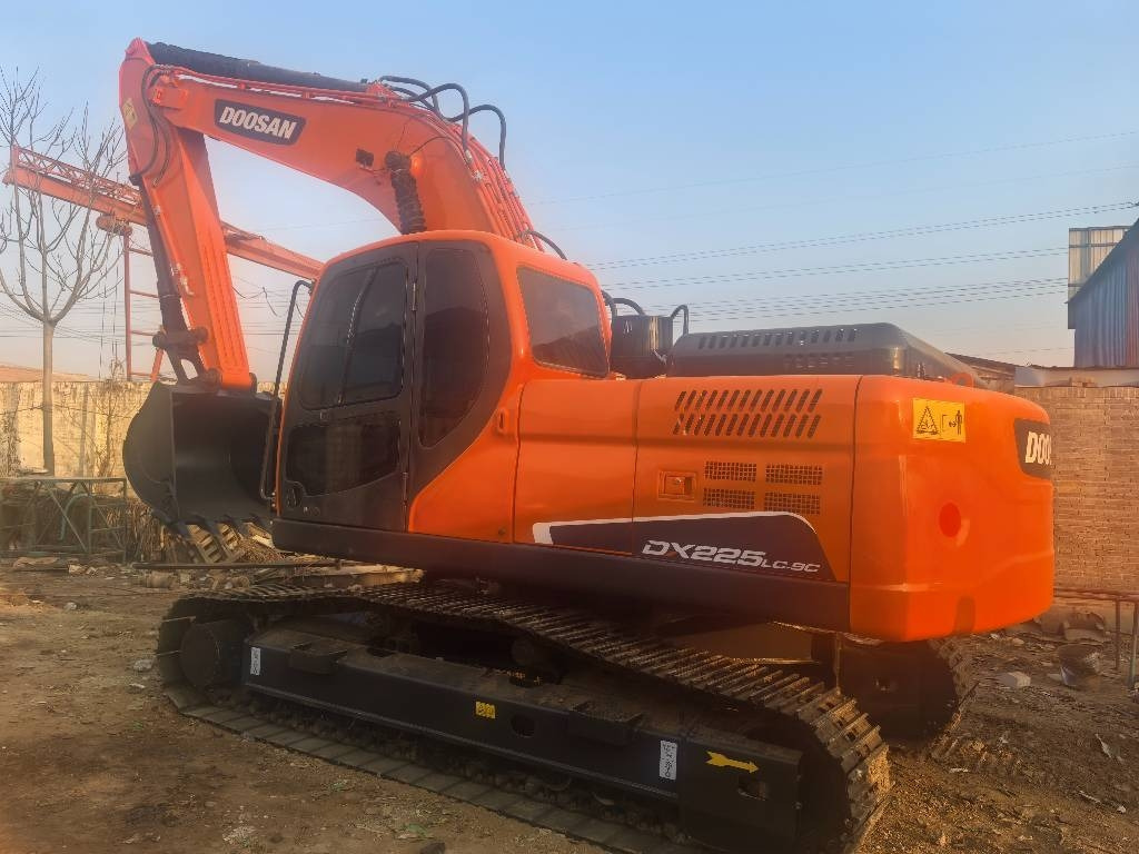 Doosan DX 225 LC-9c - Crawler excavator: picture 1 Doosan DX 225 LC-9c - Crawler excavator: picture 1