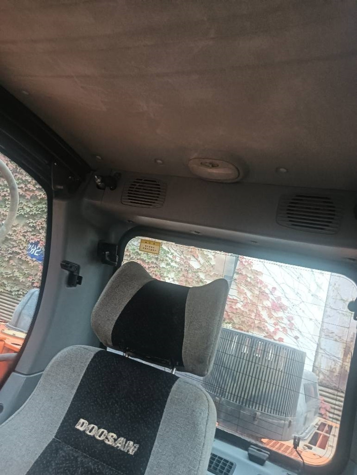 Doosan DX 300 LC-9C - Crawler excavator: picture 3 Doosan DX 300 LC-9C - Crawler excavator: picture 3