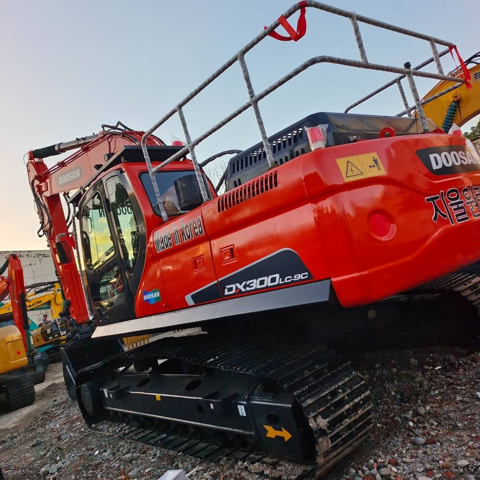 Crawler excavator Doosan DX 300 LCA: picture 25 Crawler excavator Doosan DX 300 LCA: picture 25