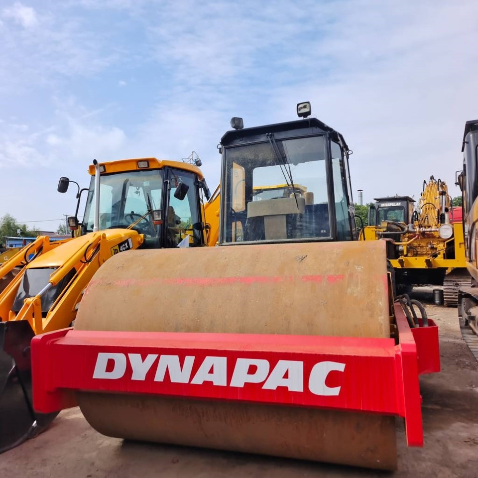 Dynapac CA 251 D - Compactor: picture 2 Dynapac CA 251 D - Compactor: picture 2