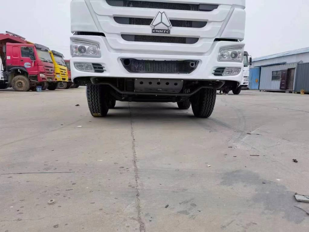 Howo 375 - Tipper trailer: picture 2 Howo 375 - Tipper trailer: picture 2