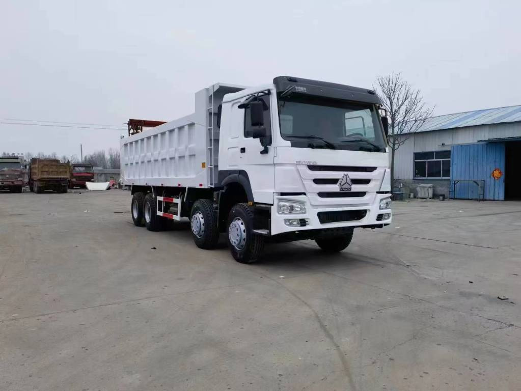 Howo 375 - Tipper trailer: picture 4 Howo 375 - Tipper trailer: picture 4