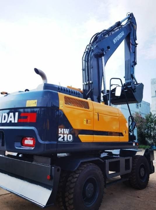 Wheel excavator Hyundai 210W-9: picture 7 Wheel excavator Hyundai 210W-9: picture 7