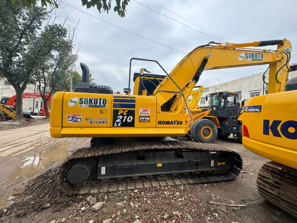 Komatsu PC 210 LC-8 - Crawler excavator: picture 2 Komatsu PC 210 LC-8 - Crawler excavator: picture 2