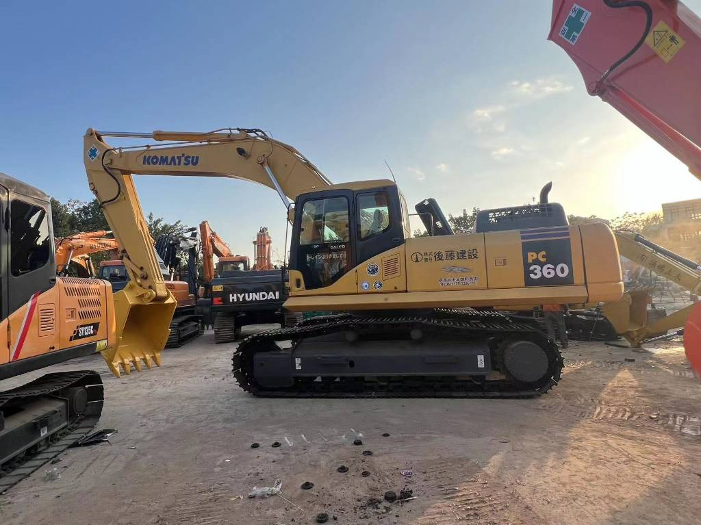 Komatsu PC 360-7 - Crawler excavator: picture 1 Komatsu PC 360-7 - Crawler excavator: picture 1
