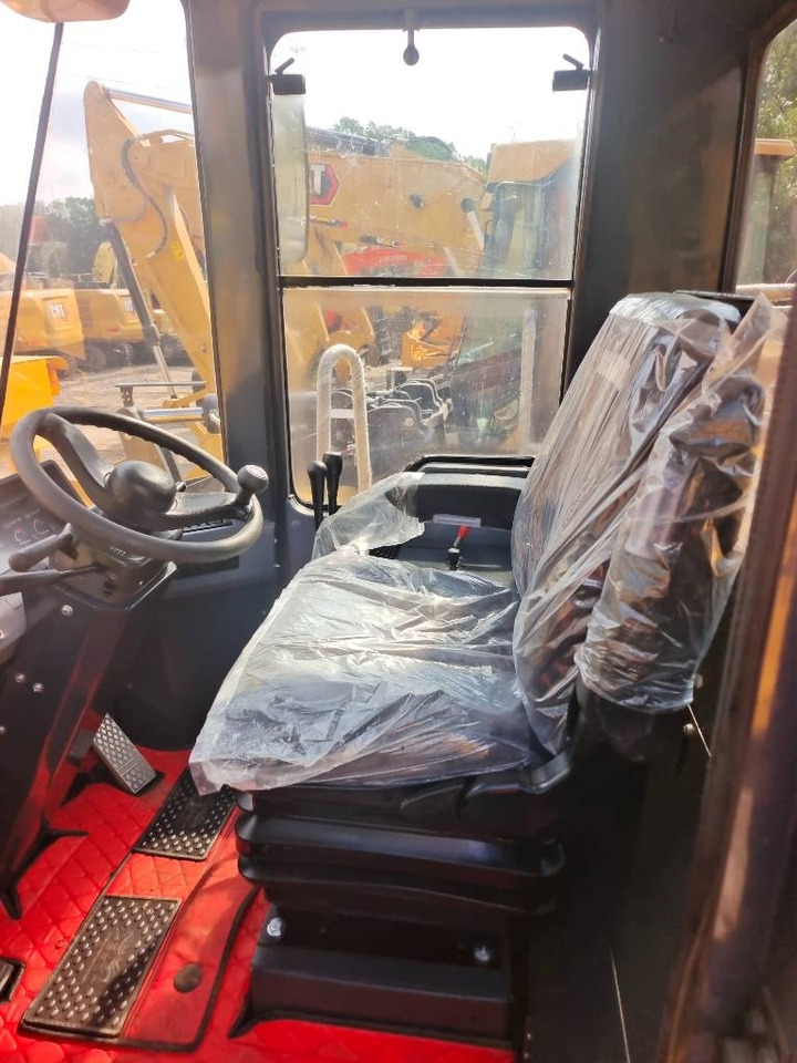 Komatsu WA 470-3 - Wheel loader: picture 4 Komatsu WA 470-3 - Wheel loader: picture 4