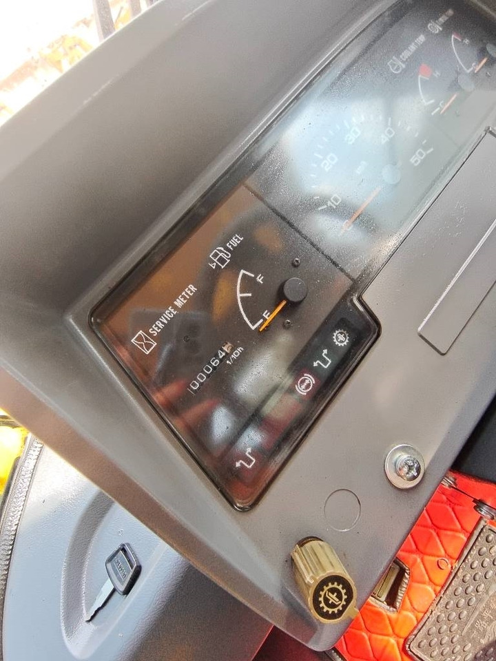 Komatsu WA 470-3 - Wheel loader: picture 5 Komatsu WA 470-3 - Wheel loader: picture 5