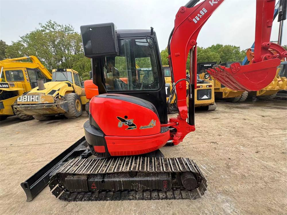 Kubota U 35-3 - Mini excavator: picture 5 Kubota U 35-3 - Mini excavator: picture 5