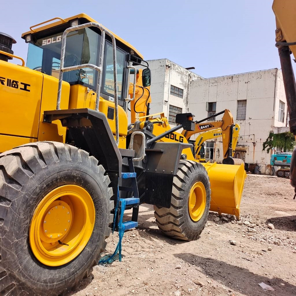 SDLG 956L - Wheel loader: picture 2 SDLG 956L - Wheel loader: picture 2