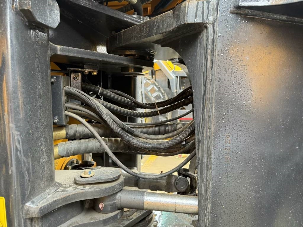 SDLG LG 956 L - Wheel loader: picture 3 SDLG LG 956 L - Wheel loader: picture 3