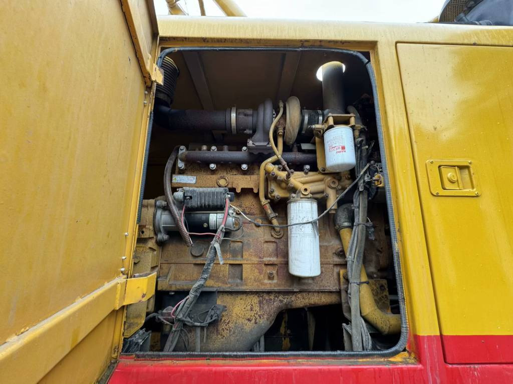 Crawler crane XCMG QUY 50: picture 13