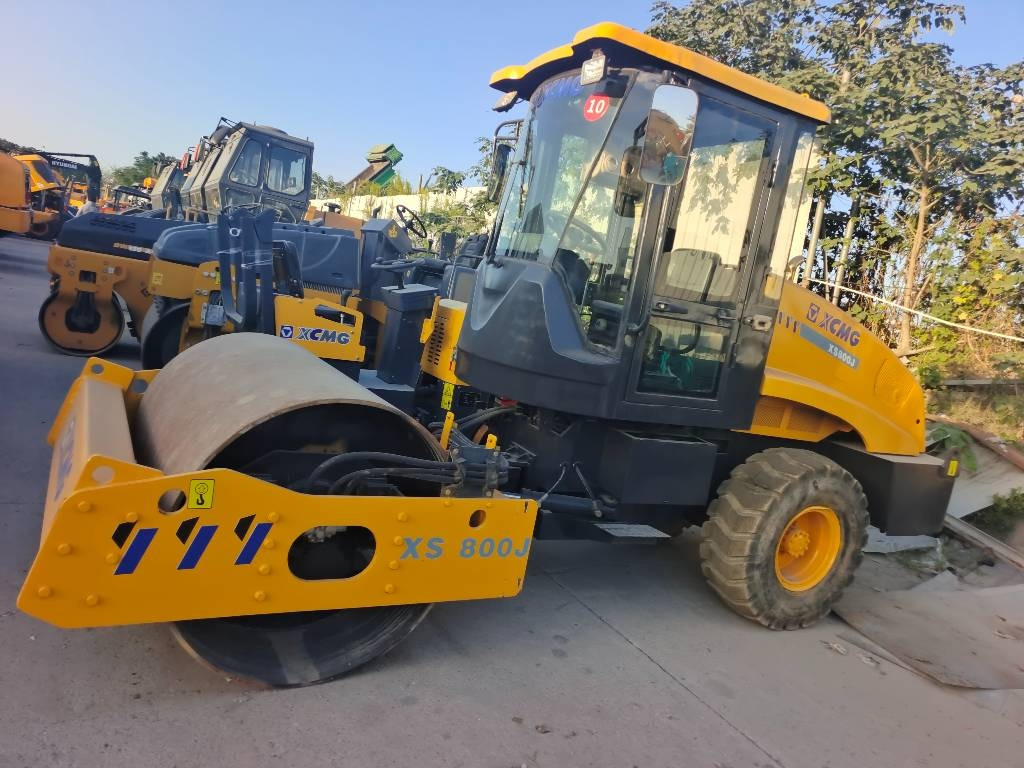 XCMG XS 800J - Compactor: picture 1 XCMG XS 800J - Compactor: picture 1