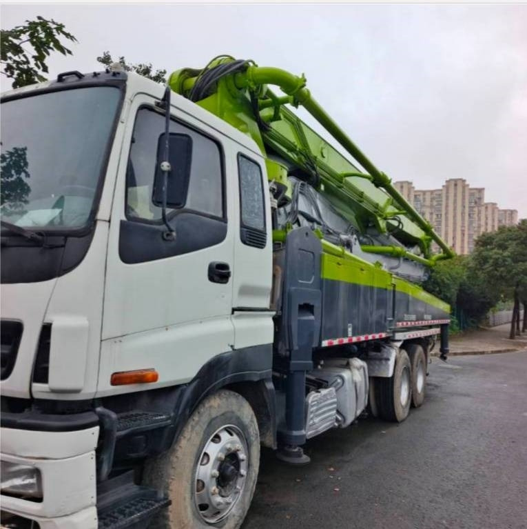 Zoomlion ZLJ 5336 THBSE - Concrete pump truck: picture 3 Zoomlion ZLJ 5336 THBSE - Concrete pump truck: picture 3