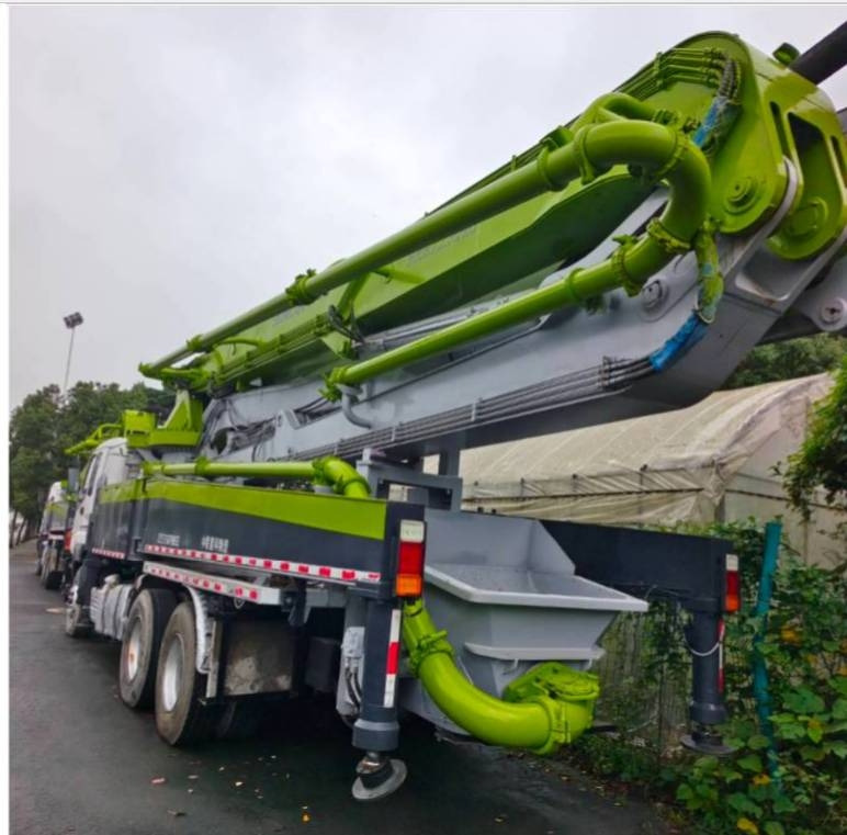 Zoomlion ZLJ 5336 THBSE - Concrete pump truck: picture 1 Zoomlion ZLJ 5336 THBSE - Concrete pump truck: picture 1