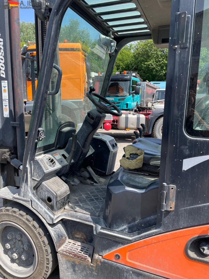 Doosan D30S-7 3000 Kg Tragkraft | 4350 mm Hubhöhe - Diesel forklift: picture 4 Doosan D30S-7 3000 Kg Tragkraft | 4350 mm Hubhöhe - Diesel forklift: picture 4