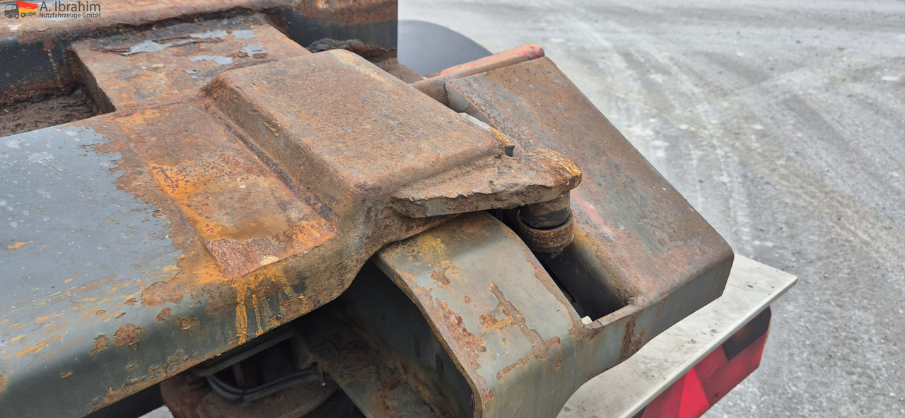 Hueffermann HSA 1870 mit Schlitten Zustand normal - Roll-off/ Skip trailer: picture 3 Hueffermann HSA 1870 mit Schlitten Zustand normal - Roll-off/ Skip trailer: picture 3