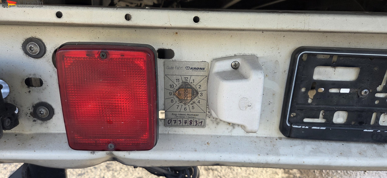 Leasing of Krone SD Megatrailer Hubdach Liftachse | SAF Achsen Krone SD Megatrailer Hubdach Liftachse | SAF Achsen: picture 6