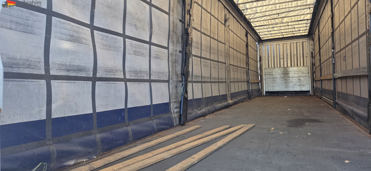 Leasing of Krone SD Megatrailer Hubdach Liftachse | SAF Achsen Krone SD Megatrailer Hubdach Liftachse | SAF Achsen: picture 7