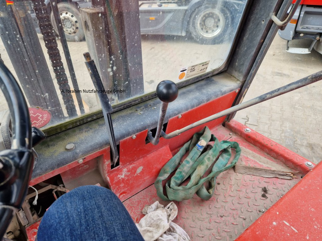Linde H60 alt, aber läuft. 2x vorhanden, Tragfähigkeit 6000 kg - Diesel forklift: picture 2 Linde H60 alt, aber läuft. 2x vorhanden, Tragfähigkeit 6000 kg - Diesel forklift: picture 2