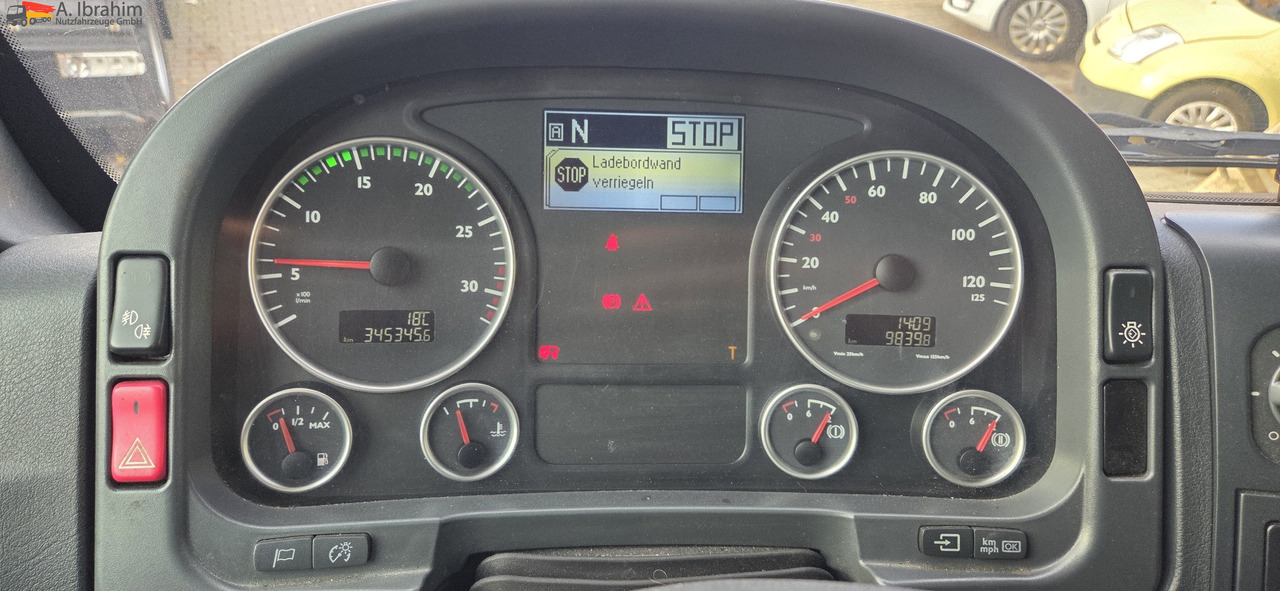 Refrigerator truck MAN TGM 18.290 Carrier Supra 950 U | LBW | 2 Kammer MT | Schneeketten: picture 13