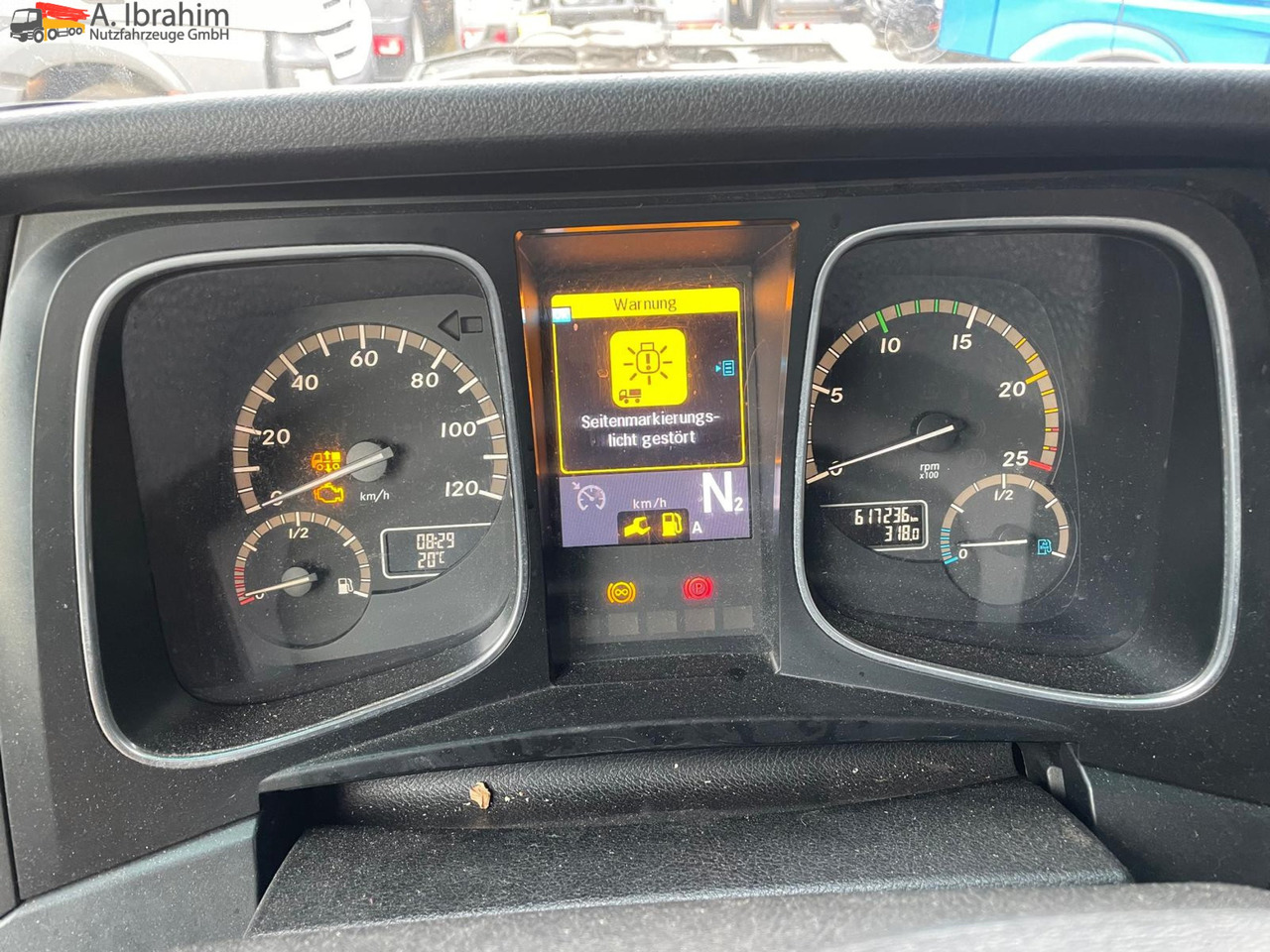 Mercedes-Benz Actros 2545 6x2 Pritsche Kran HIAB 166 - Dropside/ Flatbed truck, Crane truck: picture 2 Mercedes-Benz Actros 2545 6x2 Pritsche Kran HIAB 166 - Dropside/ Flatbed truck, Crane truck: picture 2