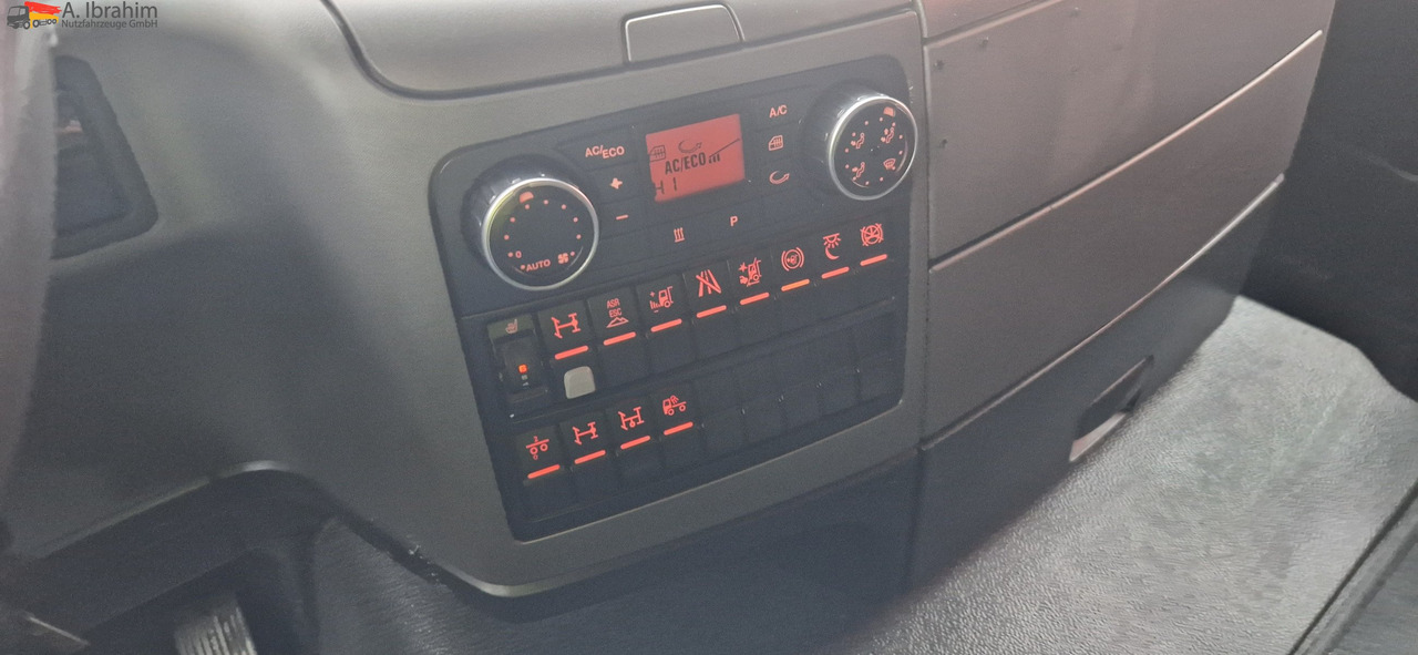 MAN TGS 18.400 PTO für Kompressor Retarder, deutsches Fahrzeug, - Tractor unit: picture 3 MAN TGS 18.400 PTO für Kompressor Retarder, deutsches Fahrzeug, - Tractor unit: picture 3