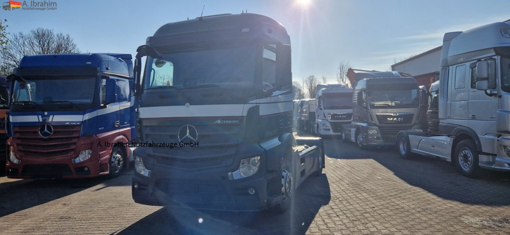 Mercedes-Benz 1840 Actros, 3x vorhanden, identisch - Tractor unit: picture 1 Mercedes-Benz 1840 Actros, 3x vorhanden, identisch - Tractor unit: picture 1