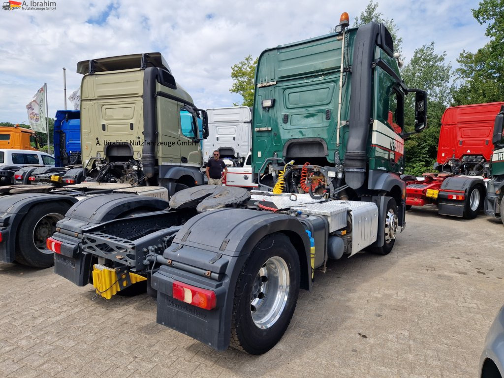 Tractor unit Mercedes-Benz 1843 Klima, Retarder Kipphydraulik: picture 10