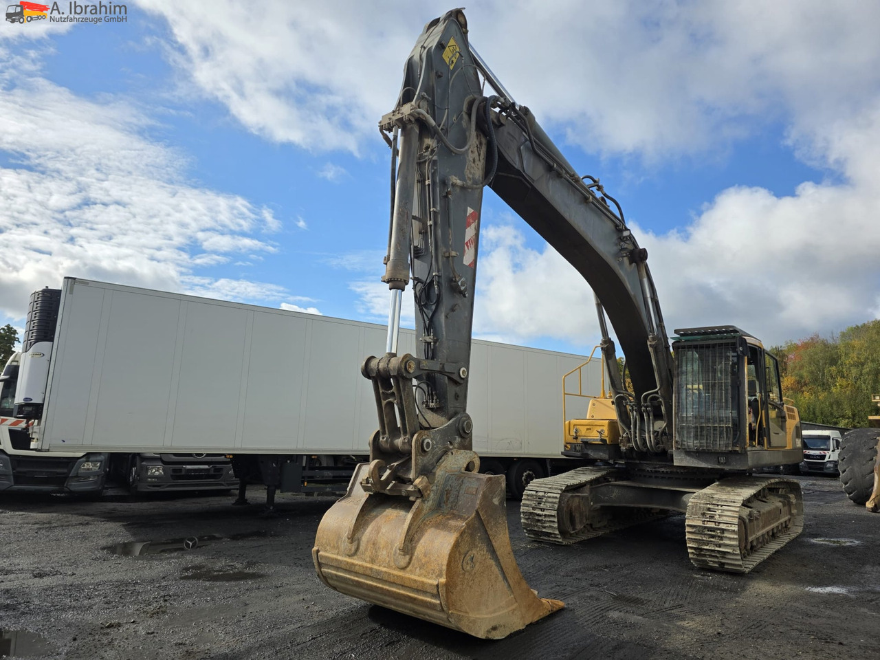 Volvo EC360C Schnellwechsler | Hammerhydraulik | Klima | 40t | 12305 St. - Crawler excavator: picture 1 Volvo EC360C Schnellwechsler | Hammerhydraulik | Klima | 40t | 12305 St. - Crawler excavator: picture 1