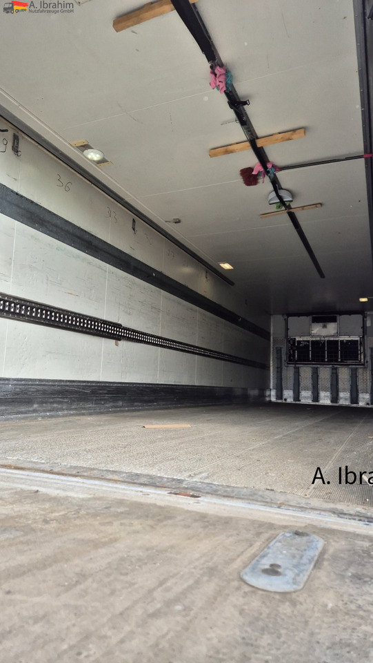 Wagen Meyer MSK 10 Mitsubishi TSV2000D - Refrigerator semi-trailer: picture 4 Wagen Meyer MSK 10 Mitsubishi TSV2000D - Refrigerator semi-trailer: picture 4